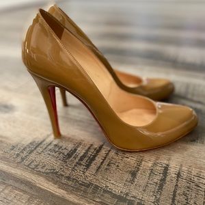 Christian Louboutin Simple Pump